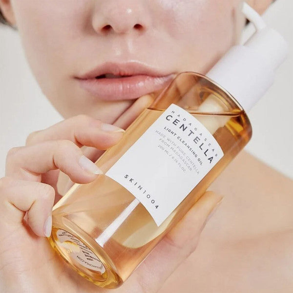 SKIN 1004 Madagascar Centella Light Cleansing Oil